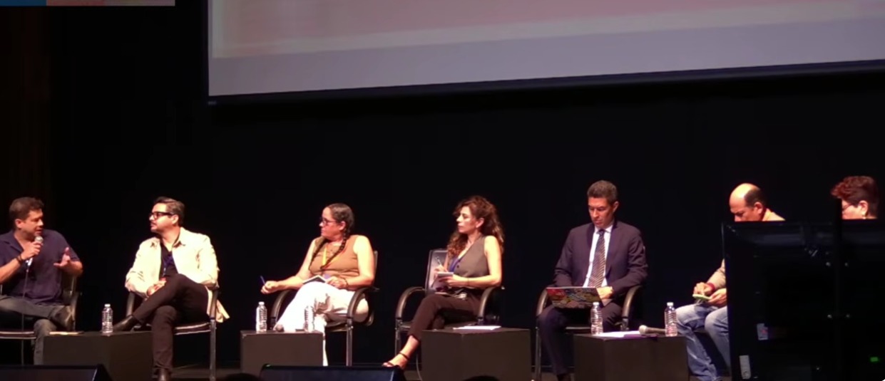 Censura contra el periodismo.